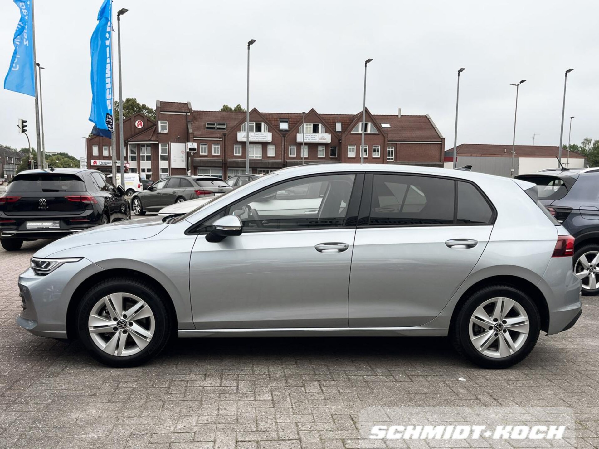 Volkswagen Golf Life