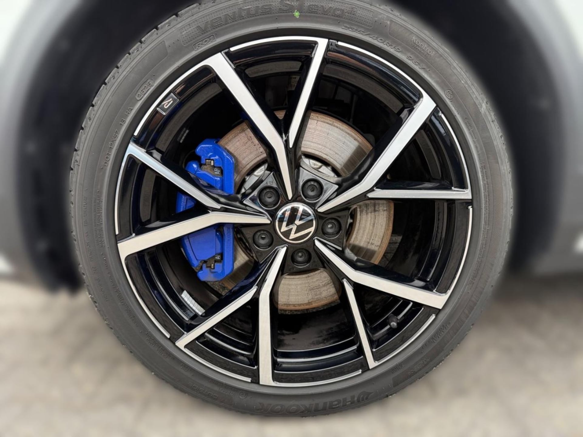 Volkswagen T-Roc R