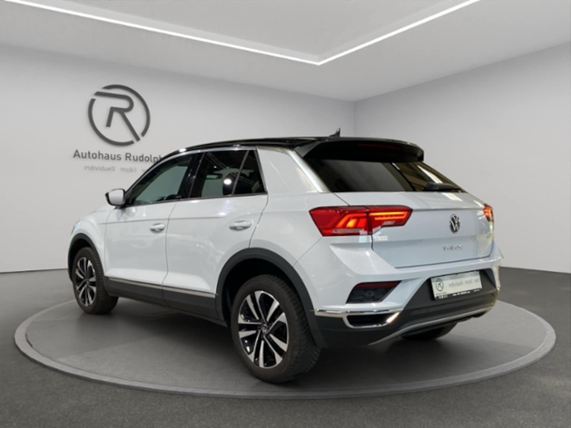 Volkswagen T-Roc United