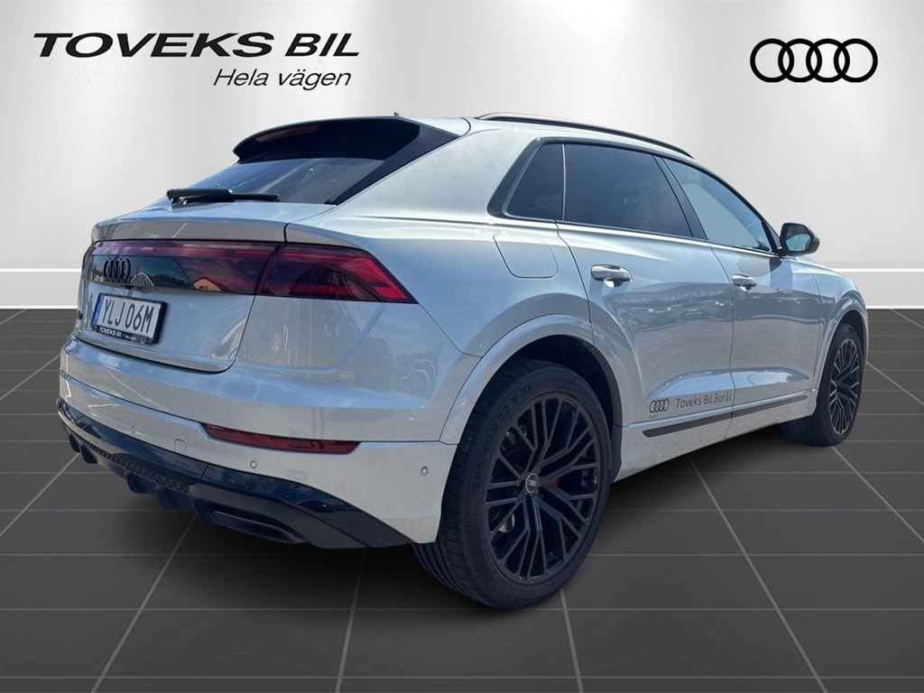 Bild som visar Audi Q8 SUV Q8 SUV 50 TDI quattro 286 hk tiptronic - för mer information kontakta din Audi Partner