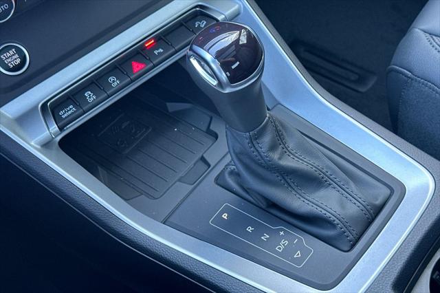 2025 Audi Q3 S Line Premium - Photo 18