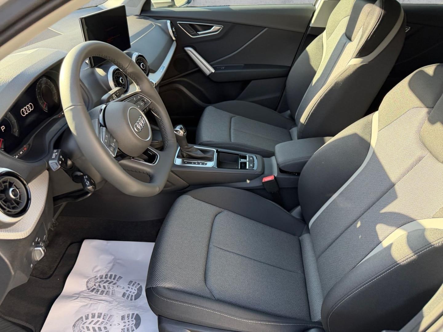 Bild über Audi Q2 S line 35 TFSI S tronic - für weitere Informationen kontaktieren Sie den Audi Partner