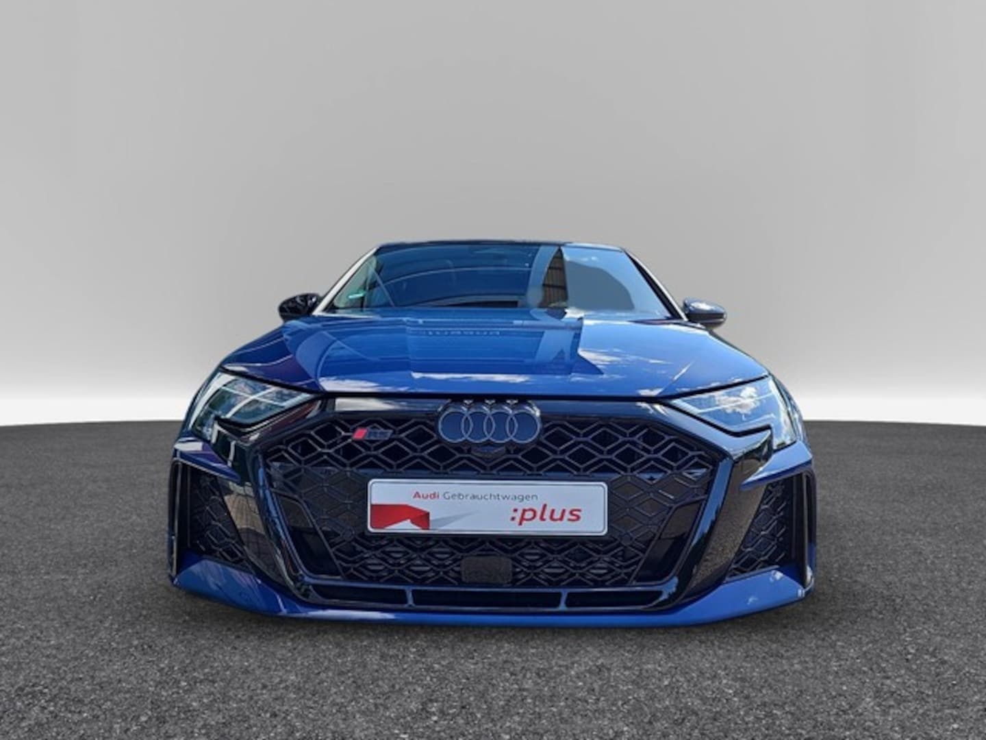 Bild über Audi RS 3 Limousine TFSI quattro 294 kW S tronic - für weitere Informationen kontaktieren Sie den Audi Partner