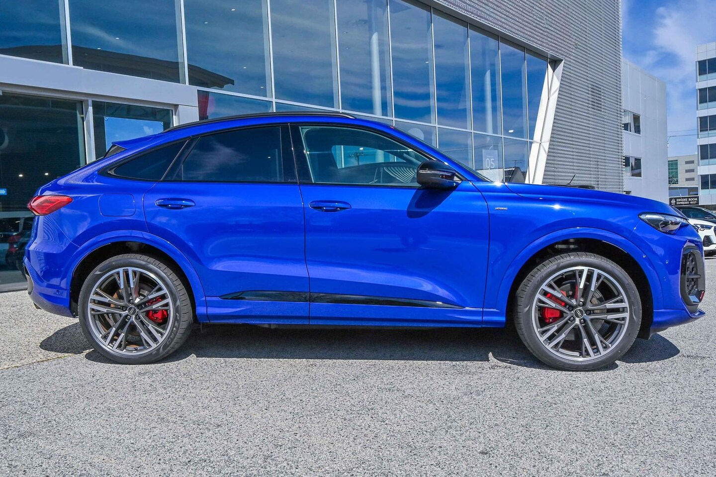 Image about Audi Q5 Sportback e-hybrid quattro S tronic