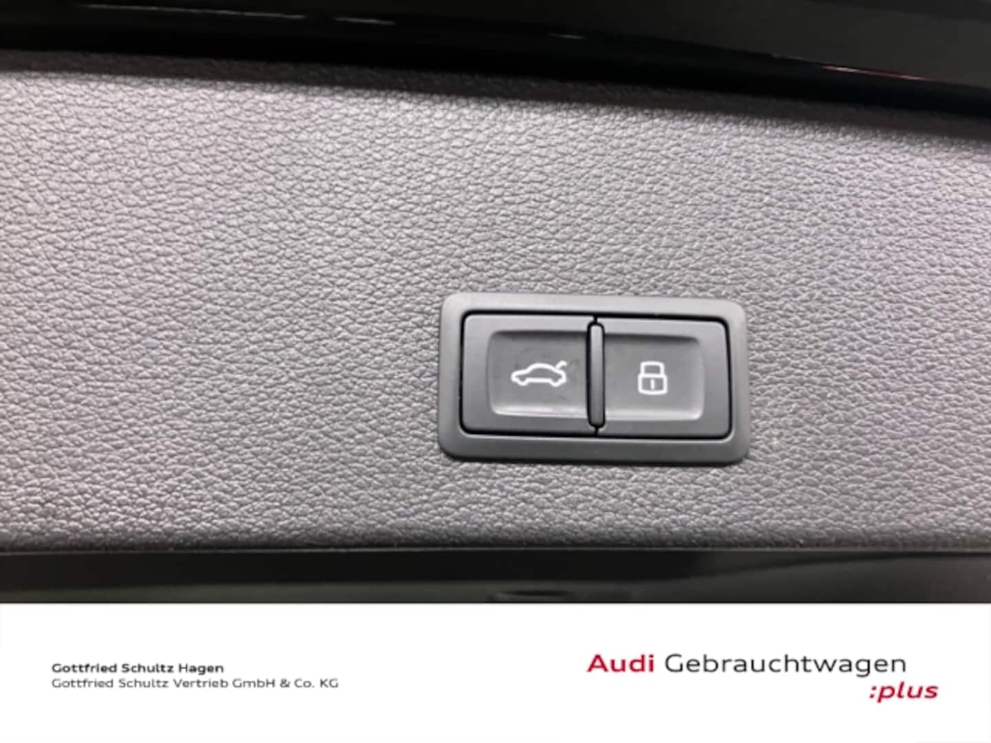 Bild über Audi SQ2 TFSI quattro S tronic - für weitere Informationen kontaktieren Sie den Audi Partner
