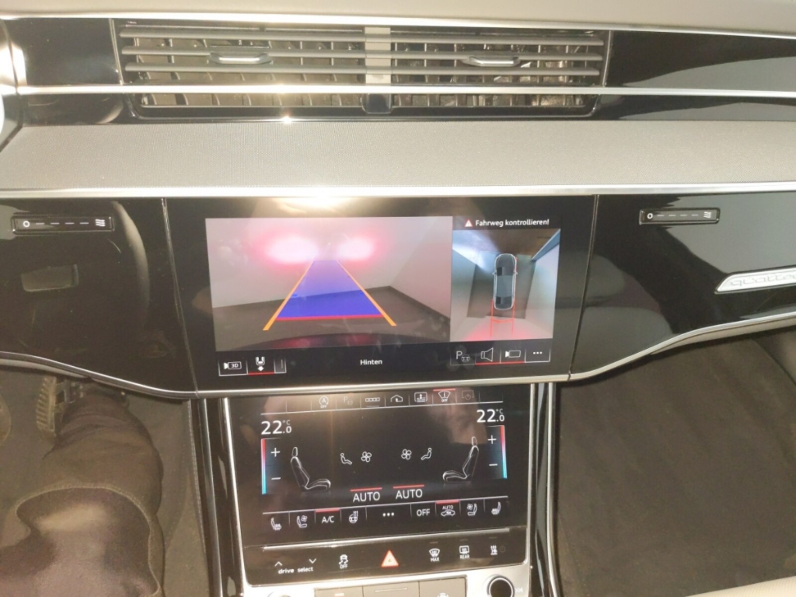 Audi A8 – Bild 15
