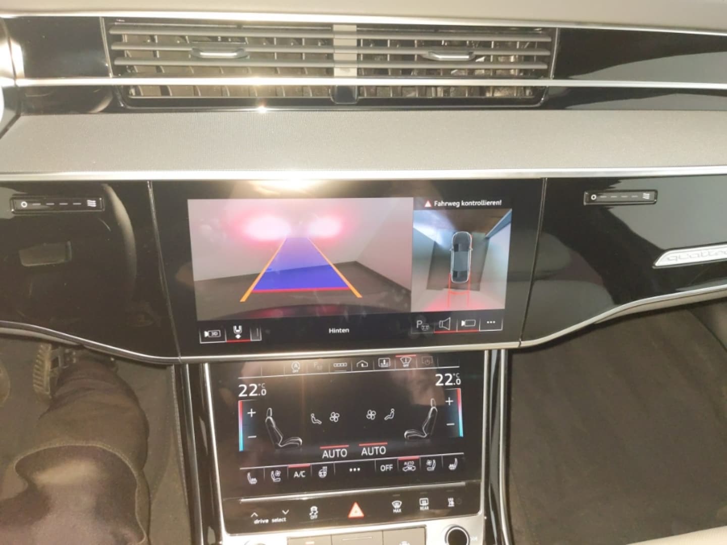 Bild über Audi A8 50 TDI quattro tiptronic - für weitere Informationen kontaktieren Sie den Audi Partner
