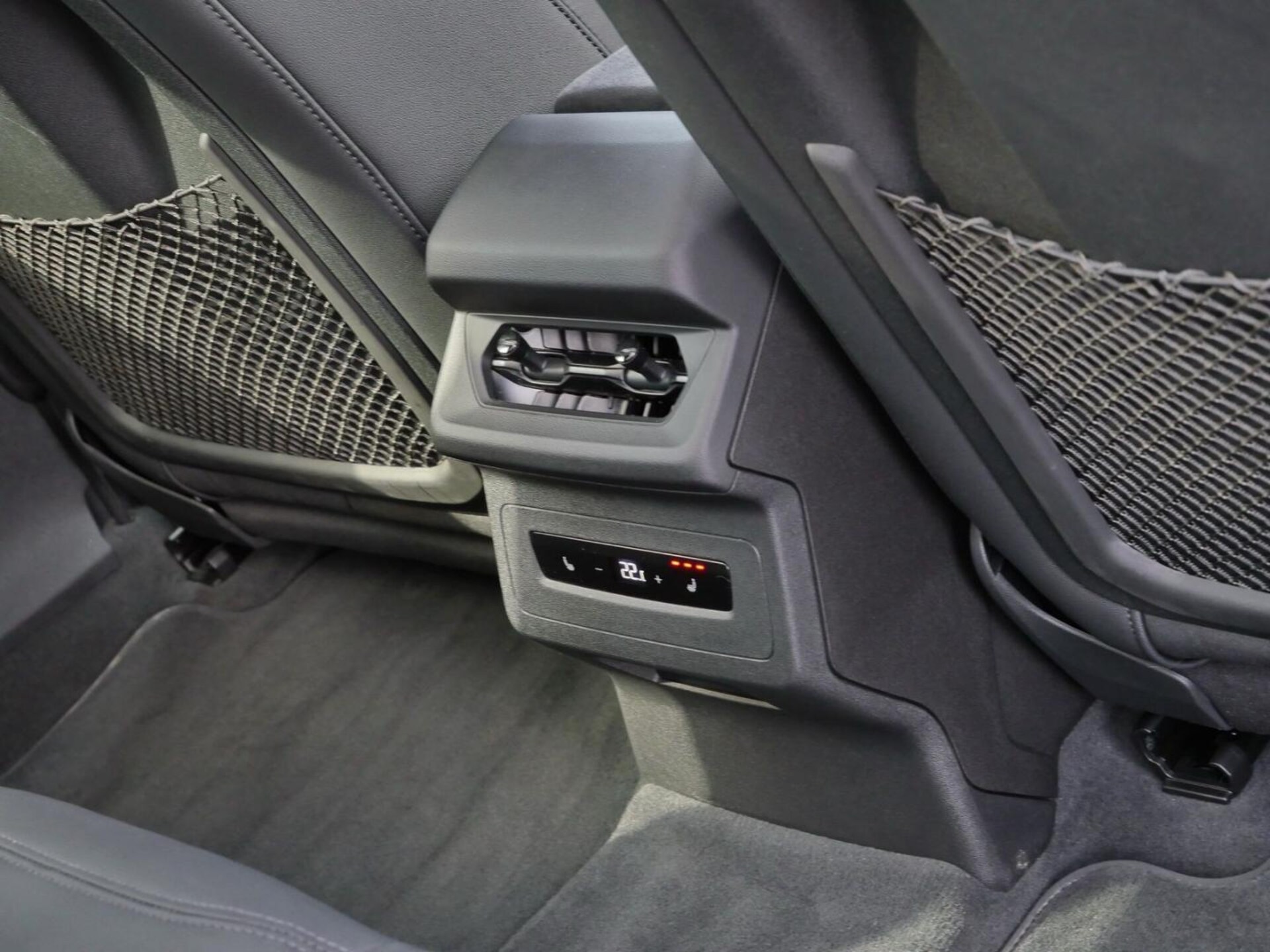 Audi A6 Avant e-tron edition one
