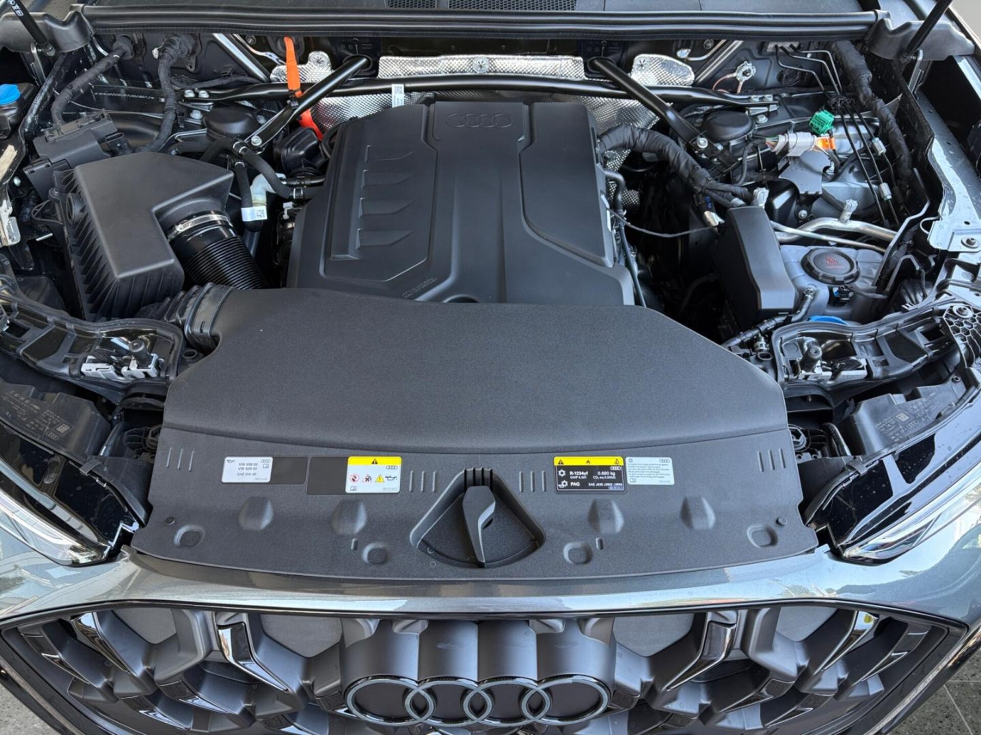Audi Q5 SUV e-hybrid