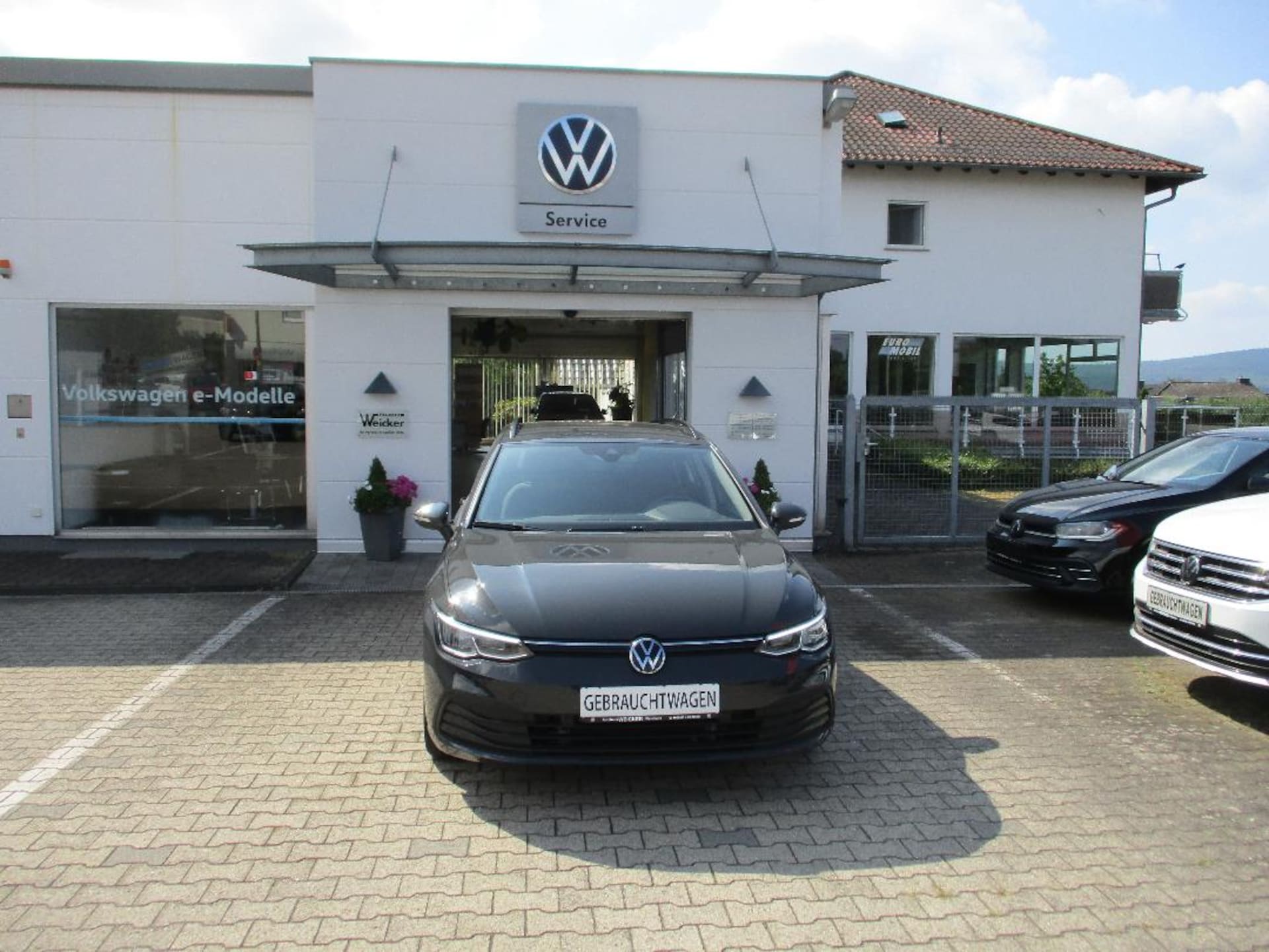 Volkswagen Golf Variant Life