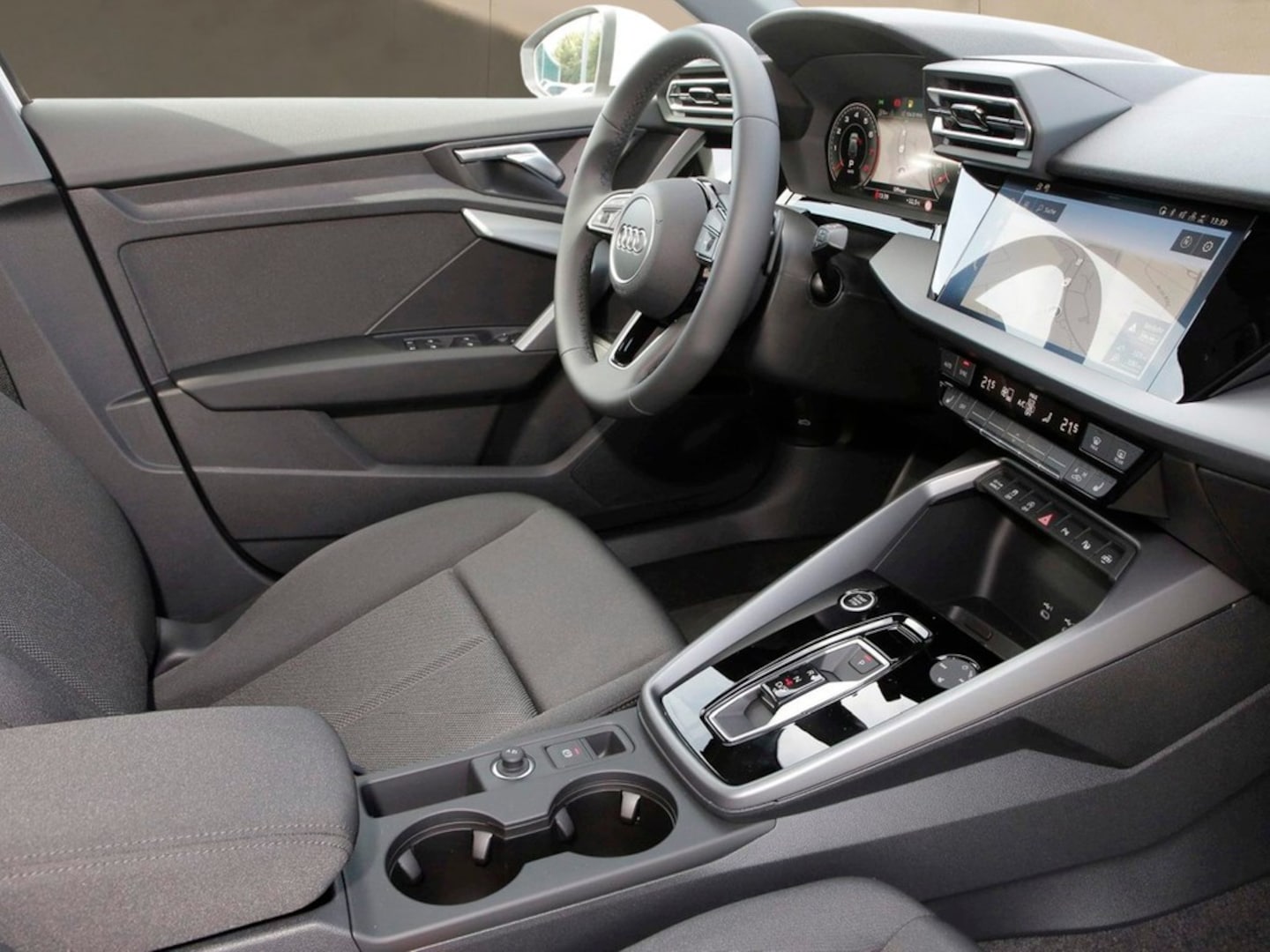 Bild über Audi A3 Sportback S line TFSI quattro 150 kW S tronic - für weitere Informationen kontaktieren Sie den Audi Partner