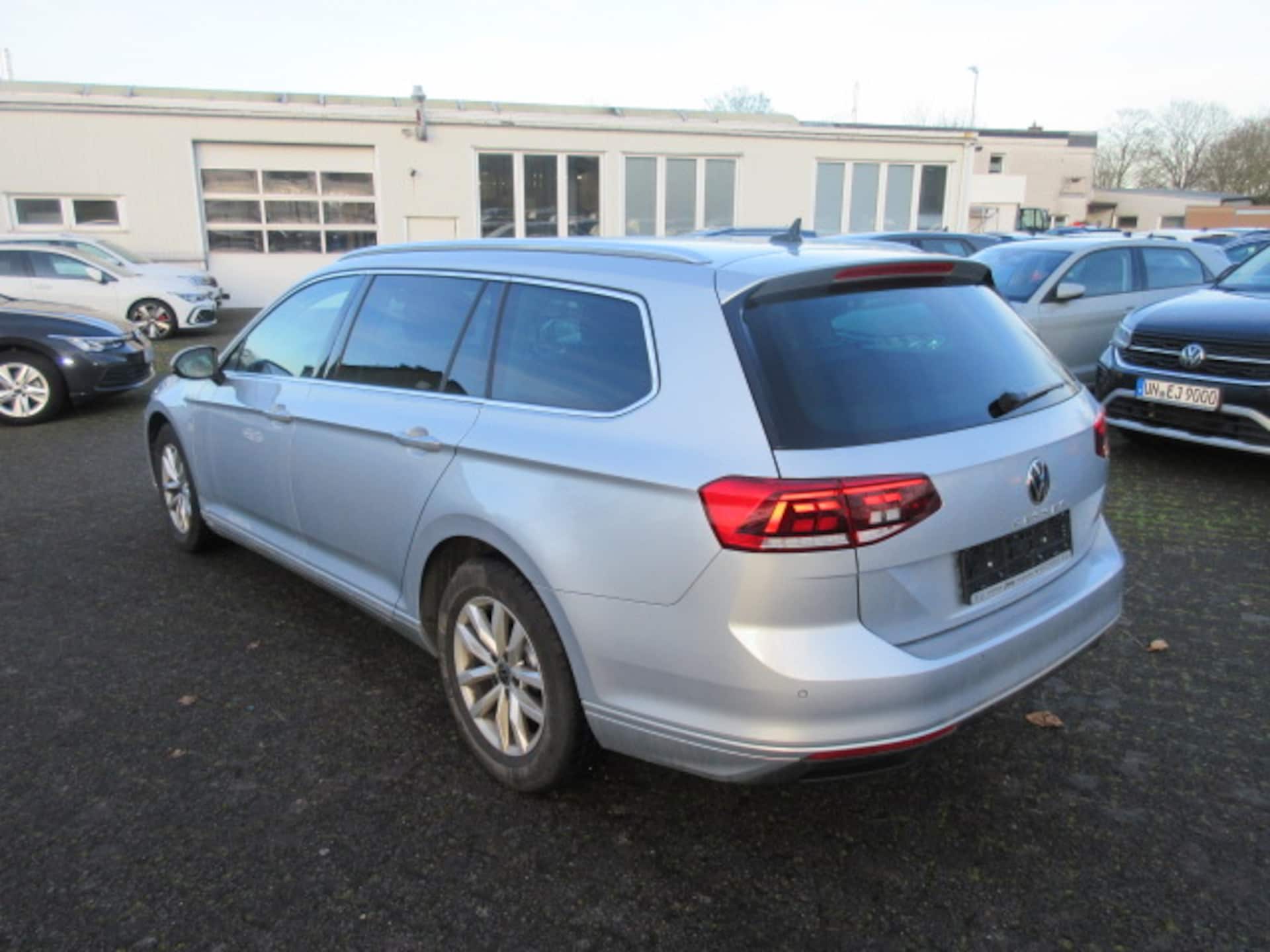 Volkswagen Passat Variant Business