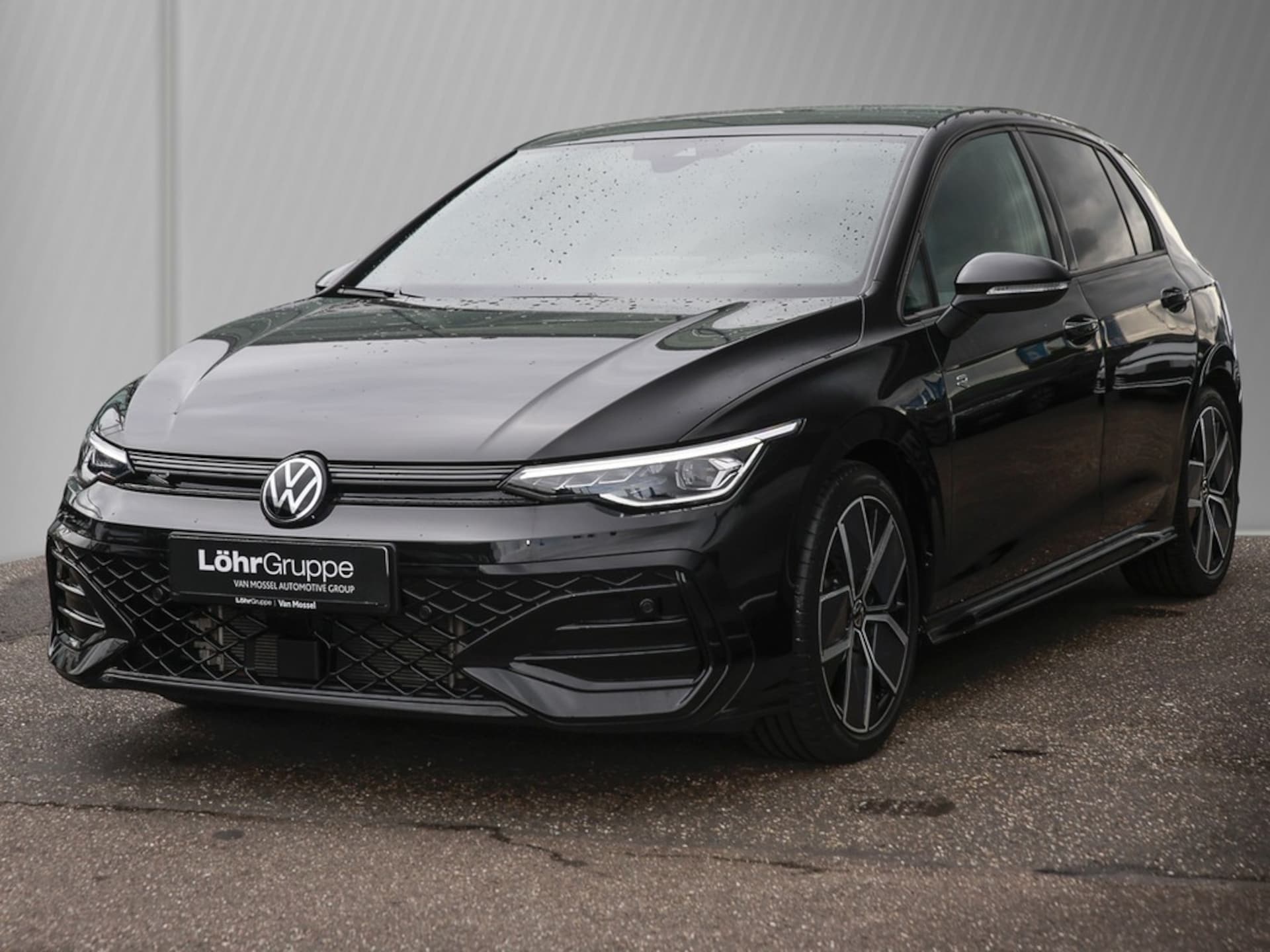 Volkswagen Golf R-Line