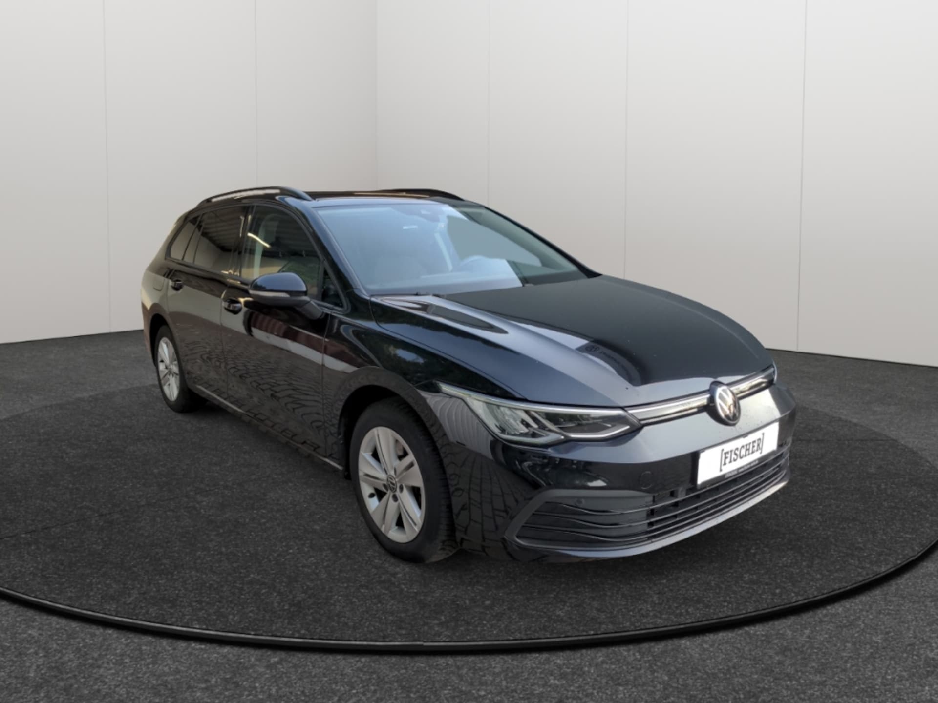 Volkswagen Golf Variant Life