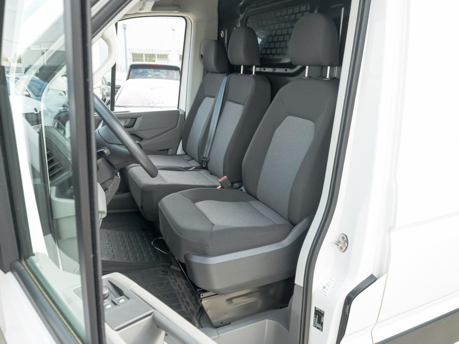 Volkswagen Crafter Kasten langer Radstand
