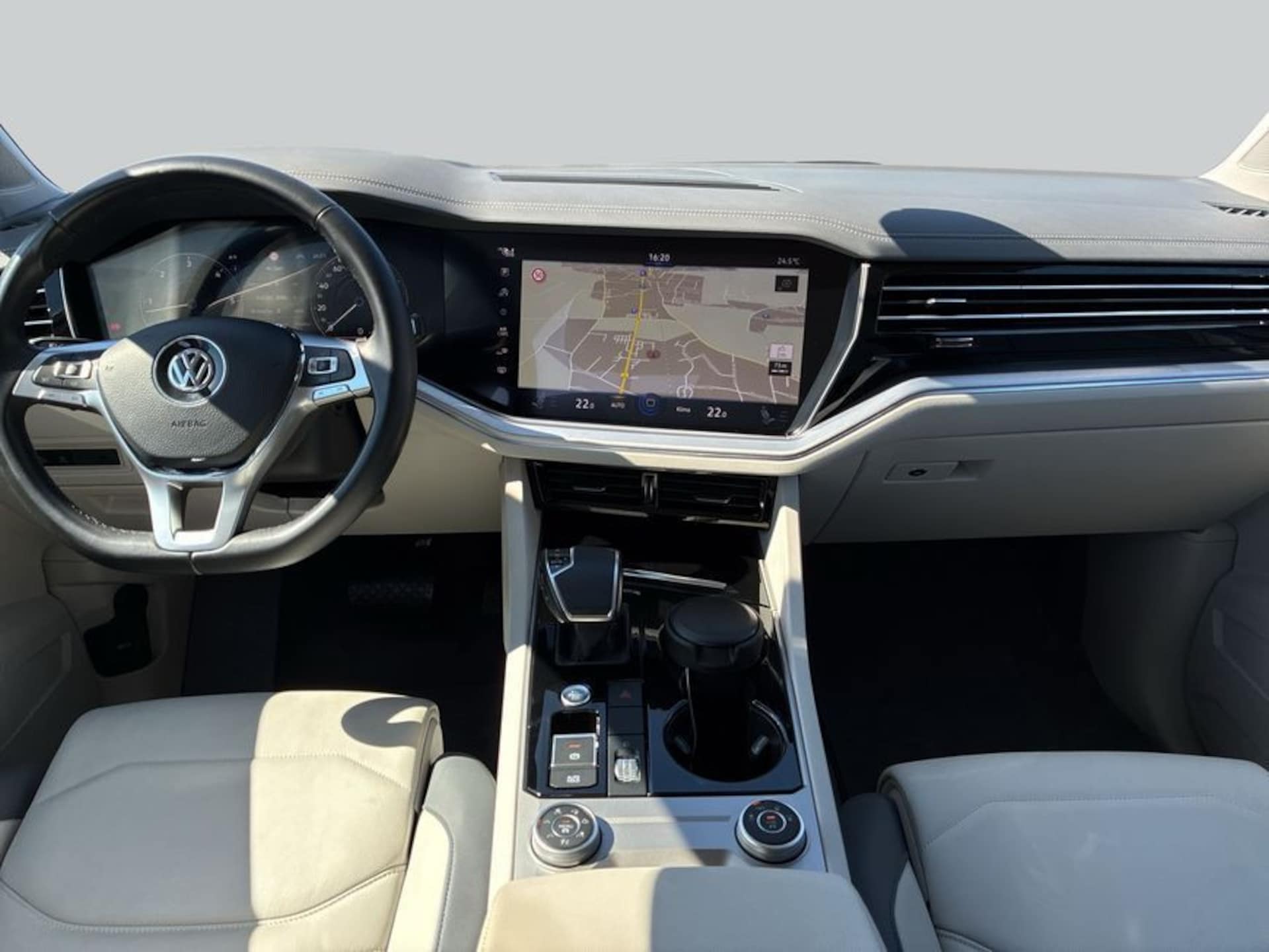 Volkswagen Touareg Basis-Modell