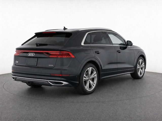 2022 Audi Q8