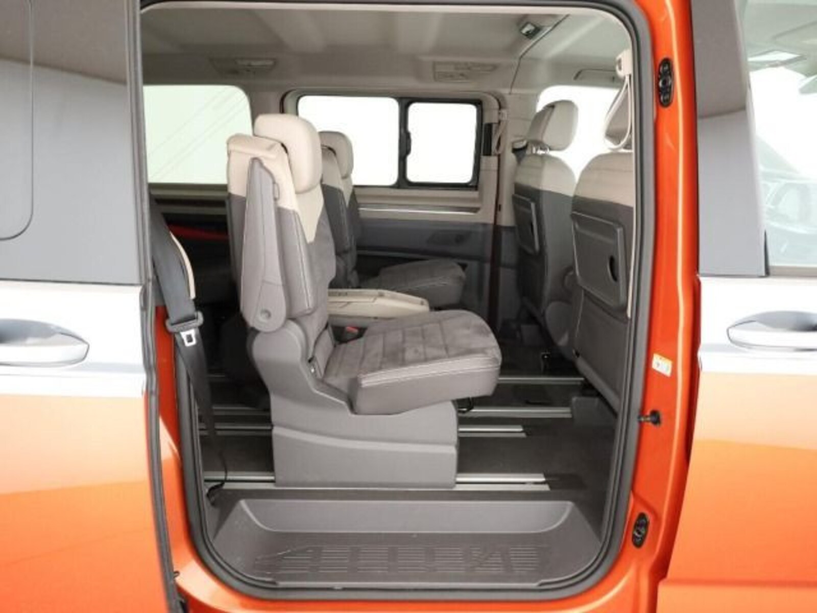 Volkswagen Multivan Langversion – Bild 10