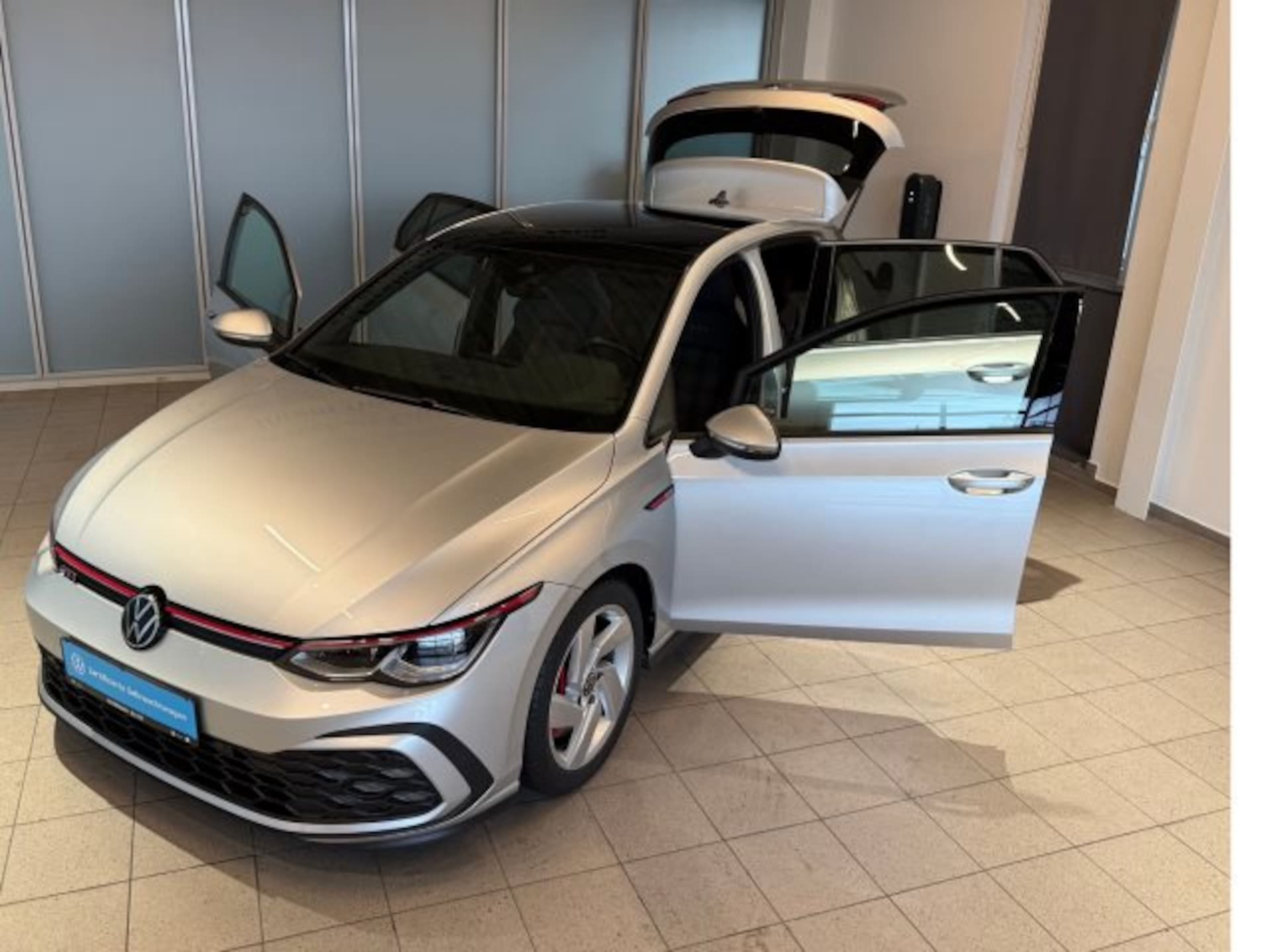 Volkswagen Golf GTI