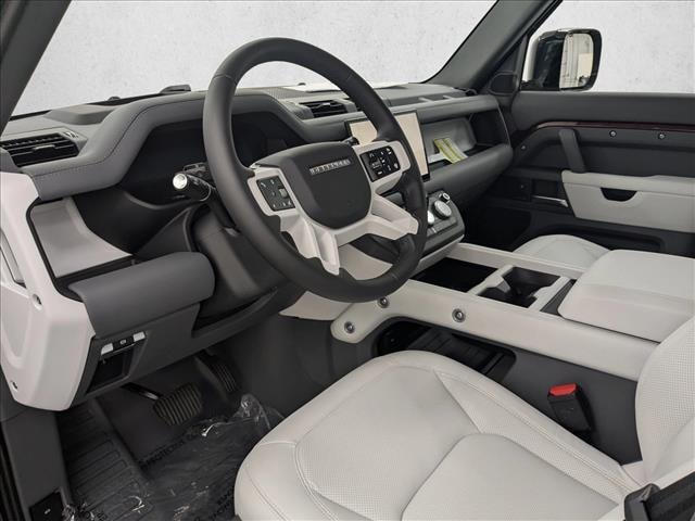 2025 Land Rover Defender