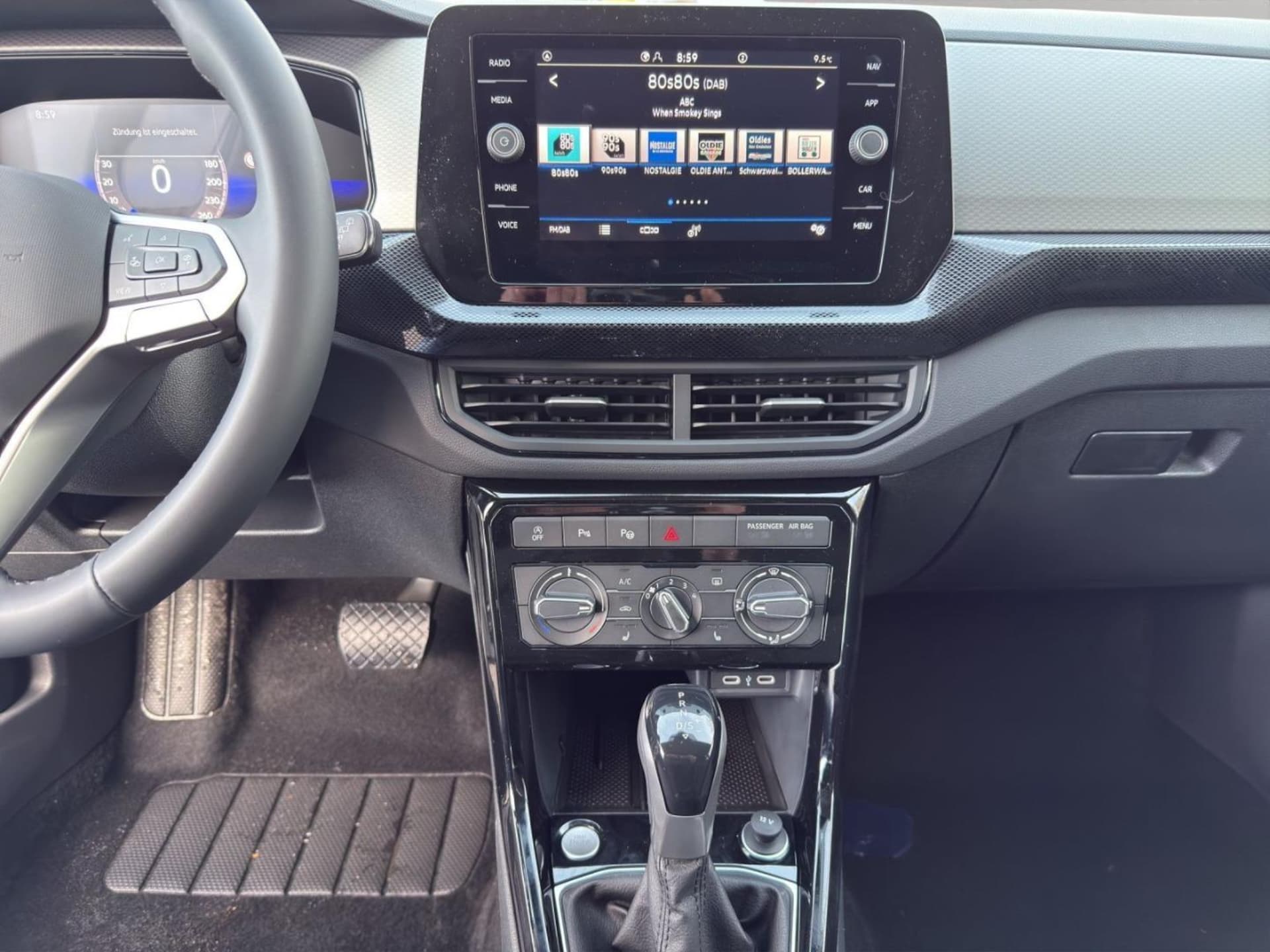 Volkswagen T-Cross Life