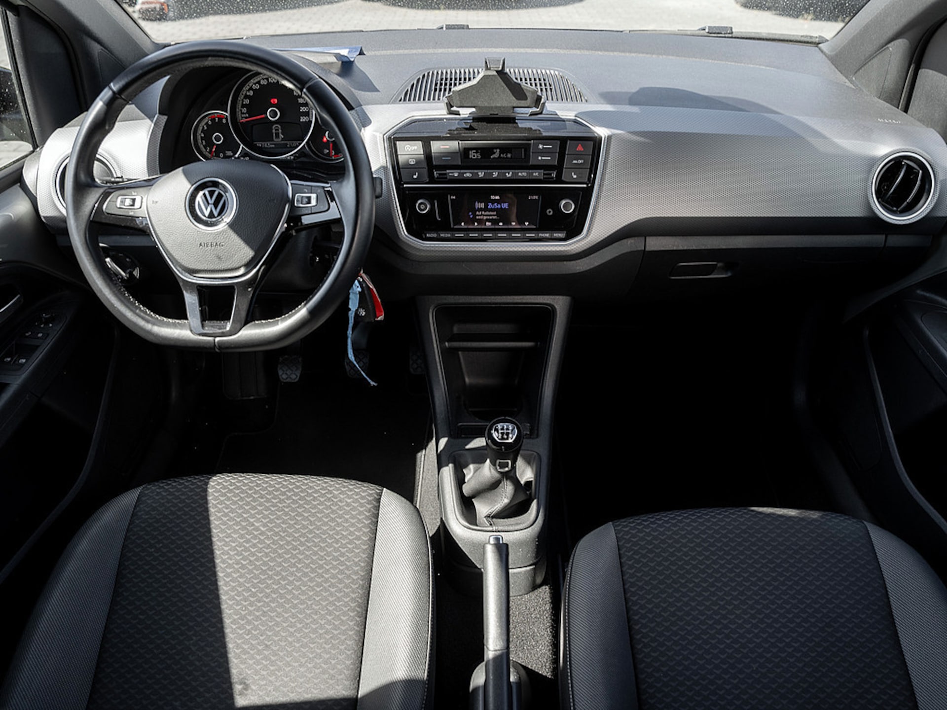 Volkswagen up! ACTIVE