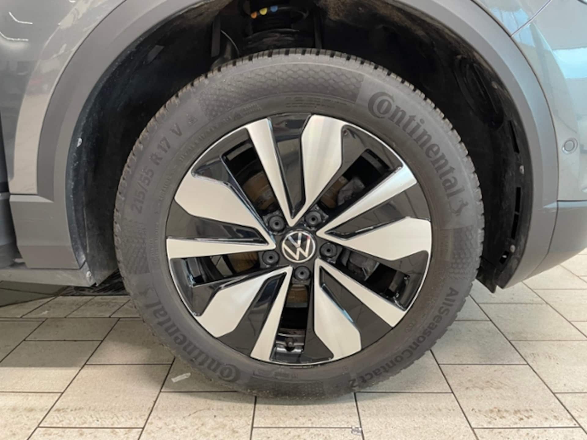 Volkswagen T-Roc Life