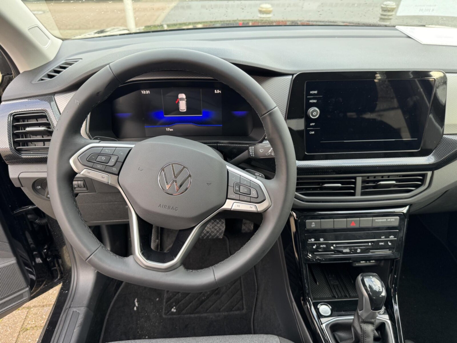 Volkswagen T-Cross – Bild 11