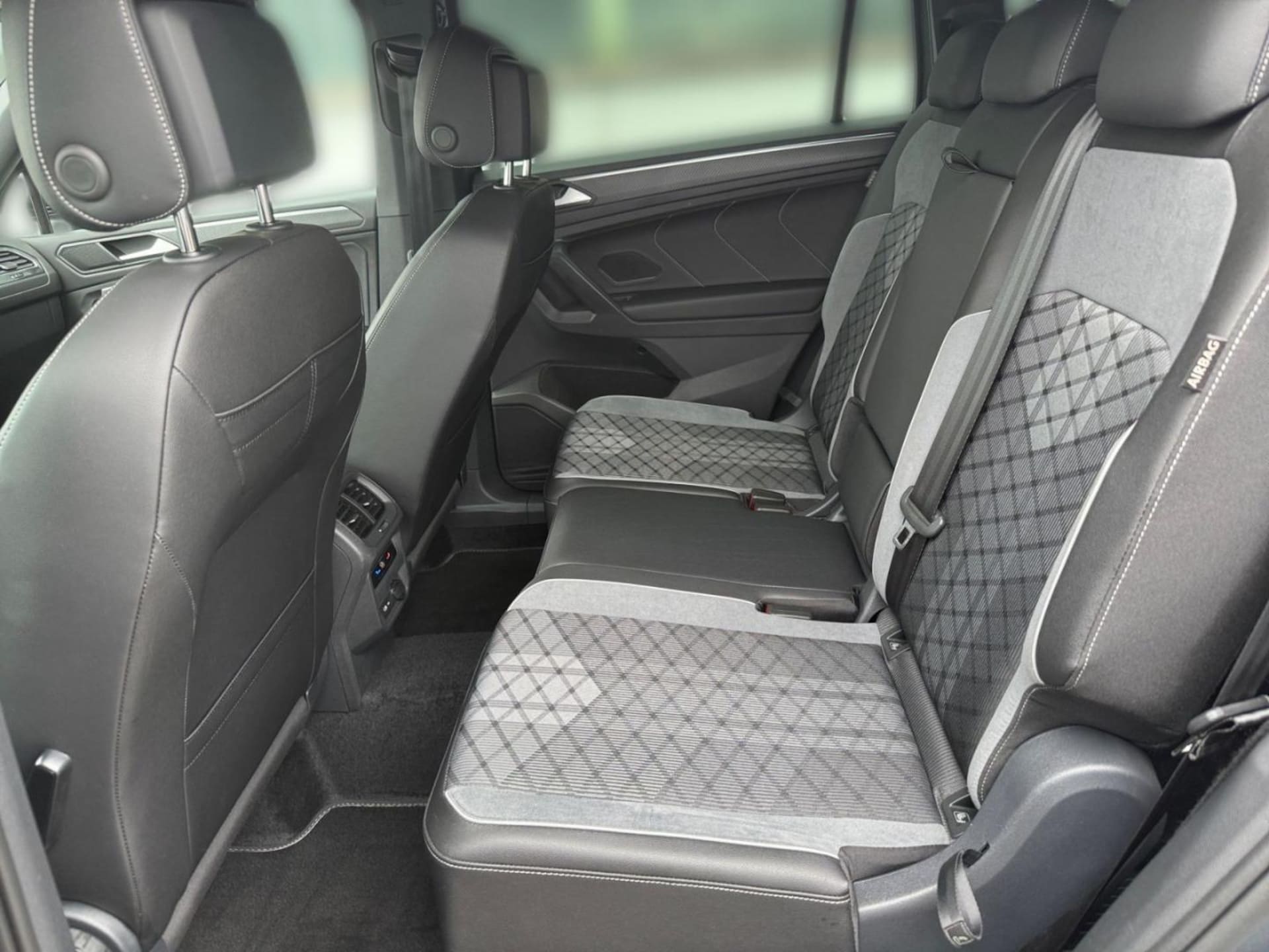 Volkswagen Tiguan Allspace R-Line