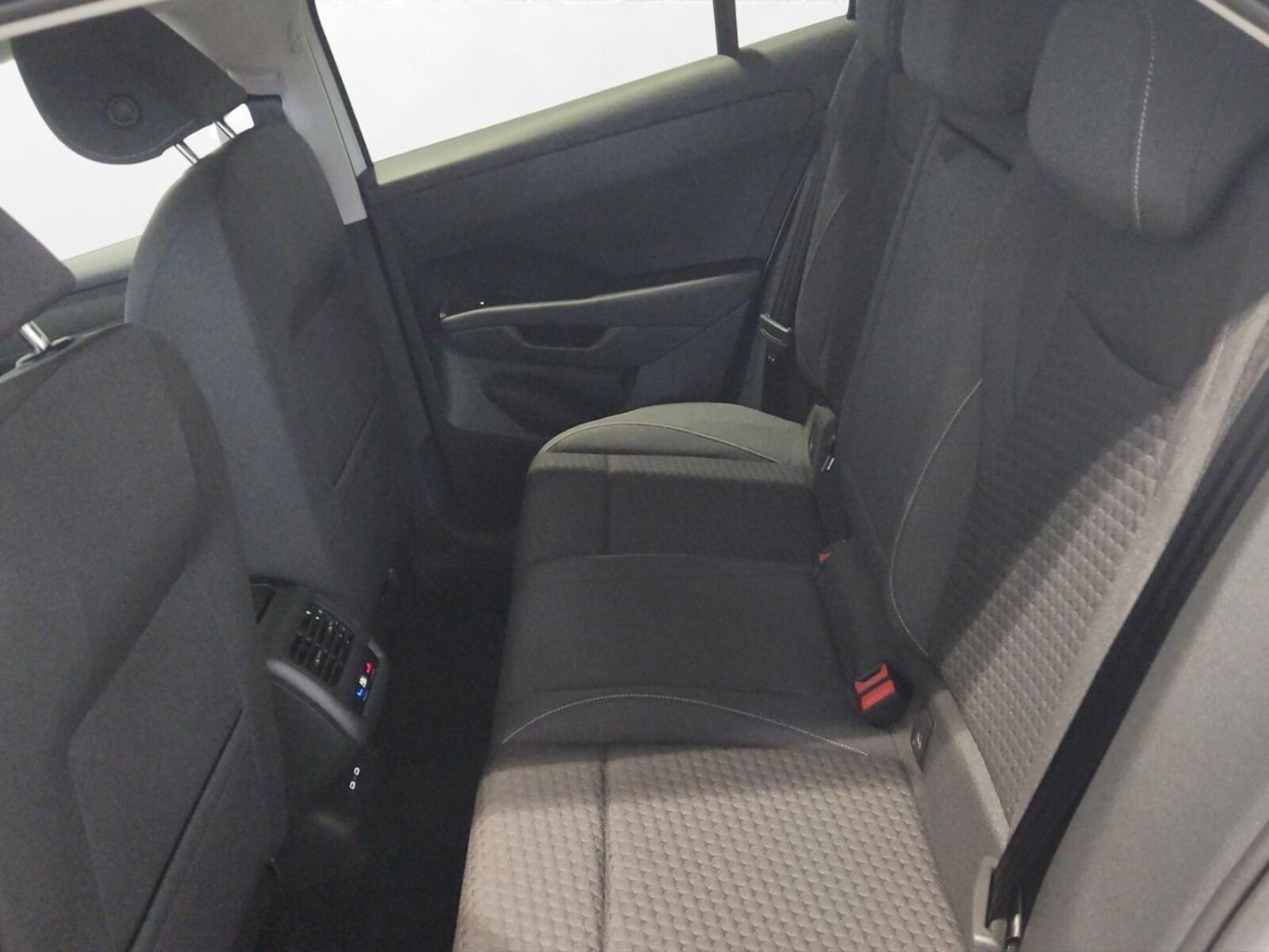 Volkswagen T-Roc – Bild 13