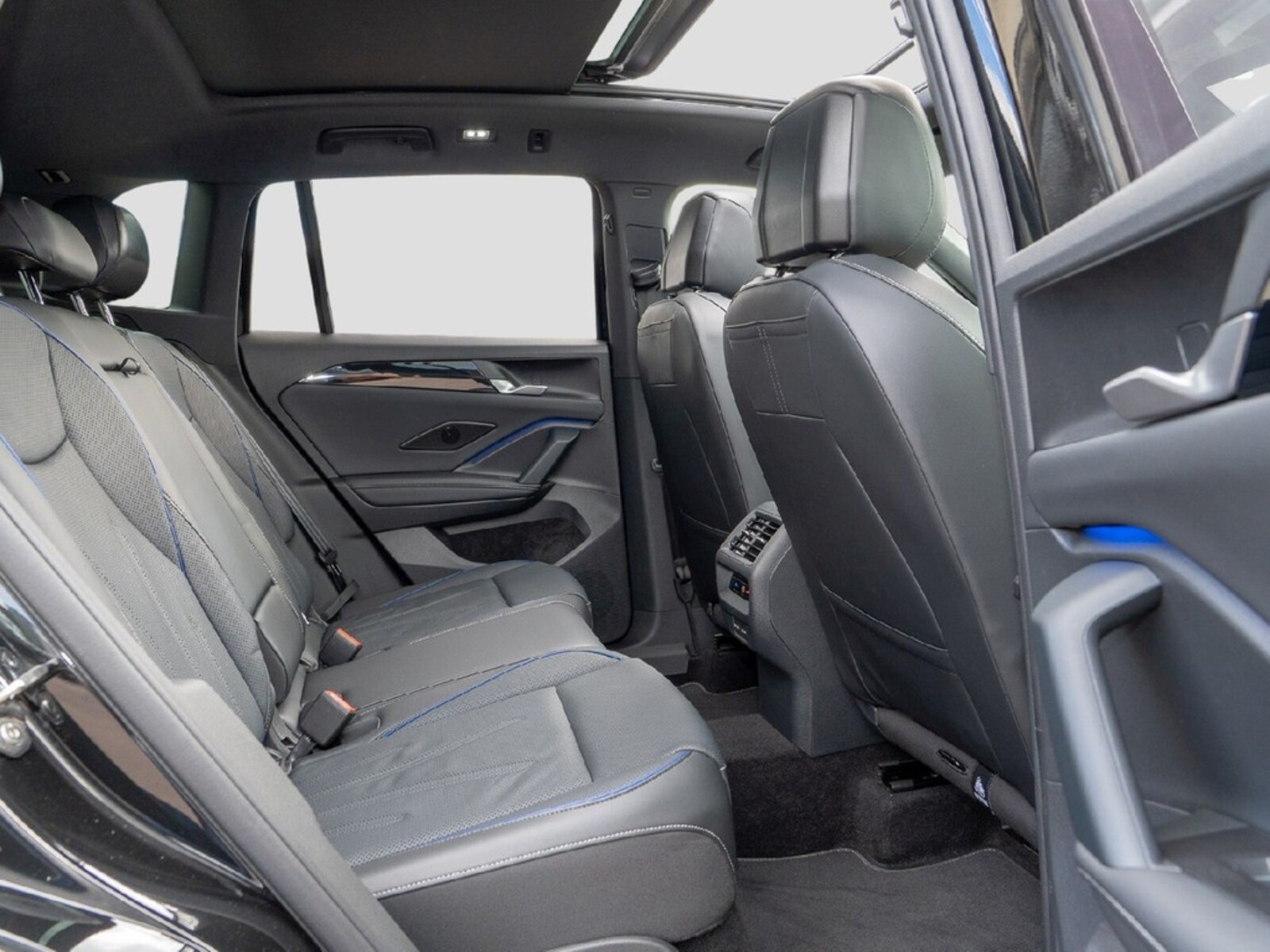 Volkswagen Tiguan – Bild 9