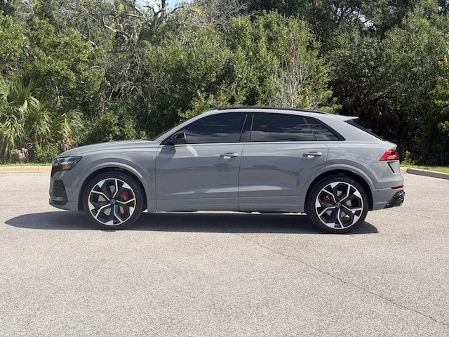 2024 Audi RS Q8