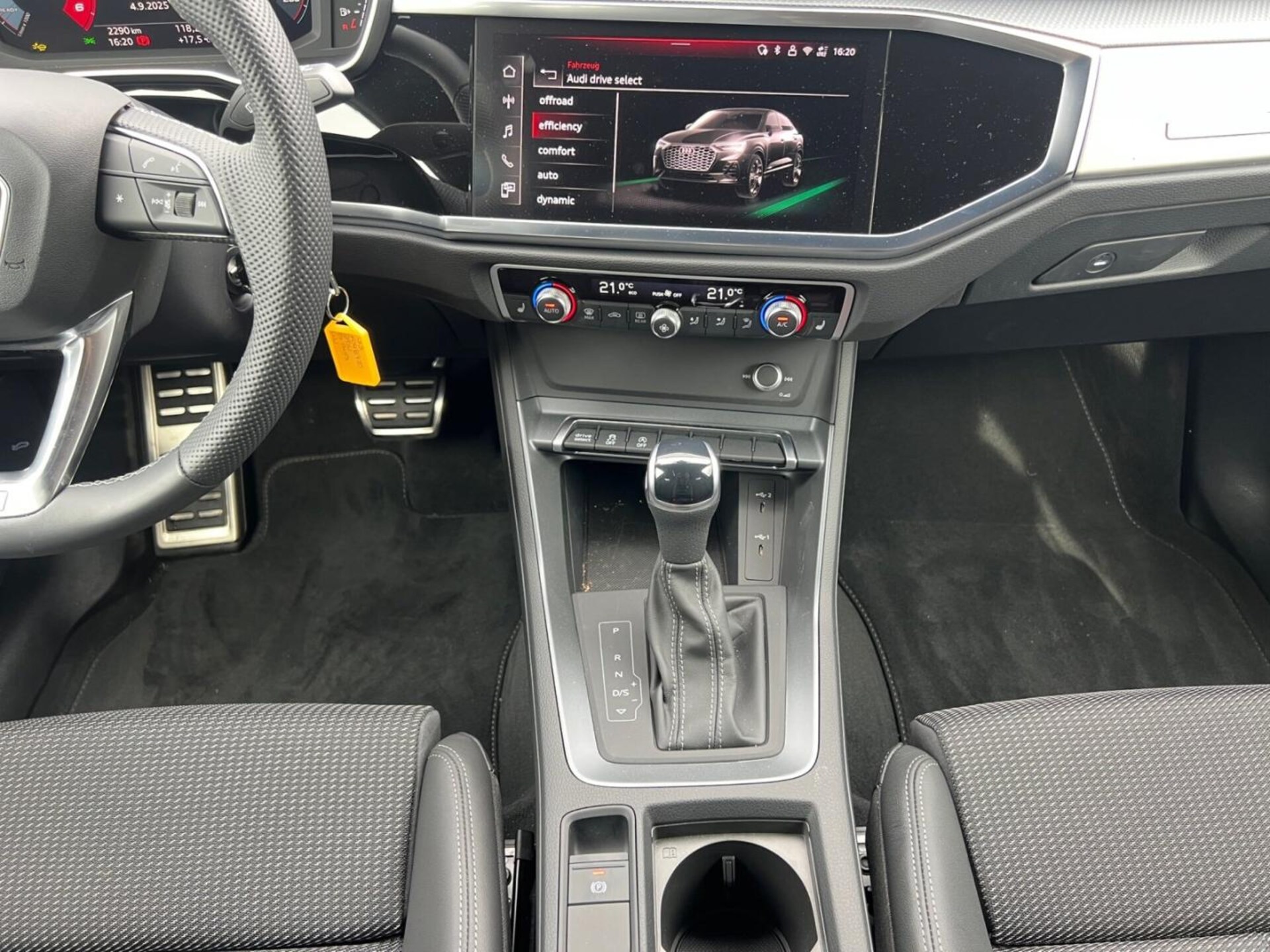 Audi Q3 Sportback S line