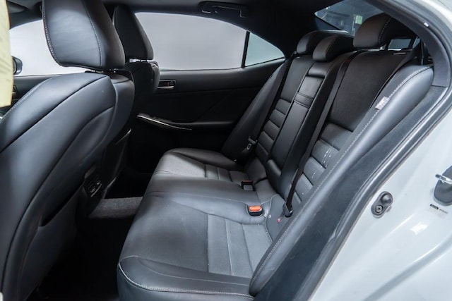2020 Lexus IS 350 F SPORT - Photo 29