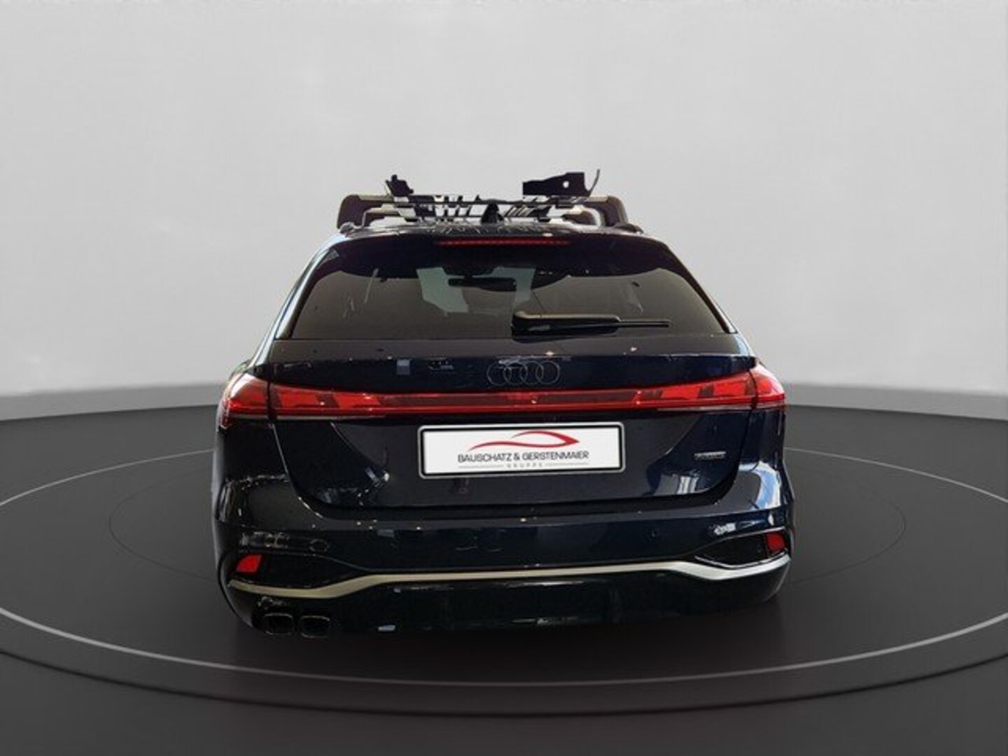 Bild über Audi A5 Avant TDI quattro 150 kW S tronic - für weitere Informationen kontaktieren Sie den Audi Partner