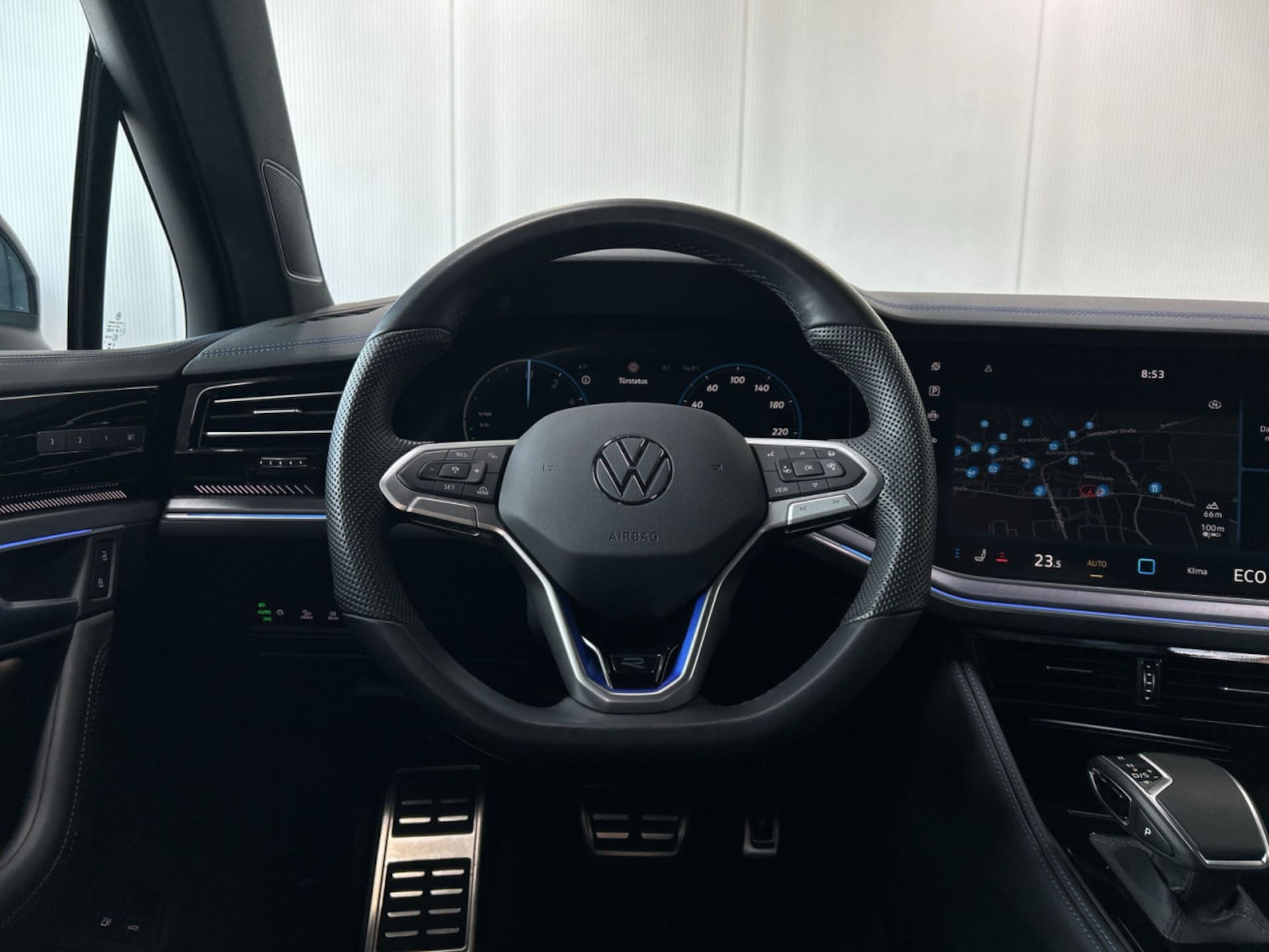 Volkswagen Touareg R
