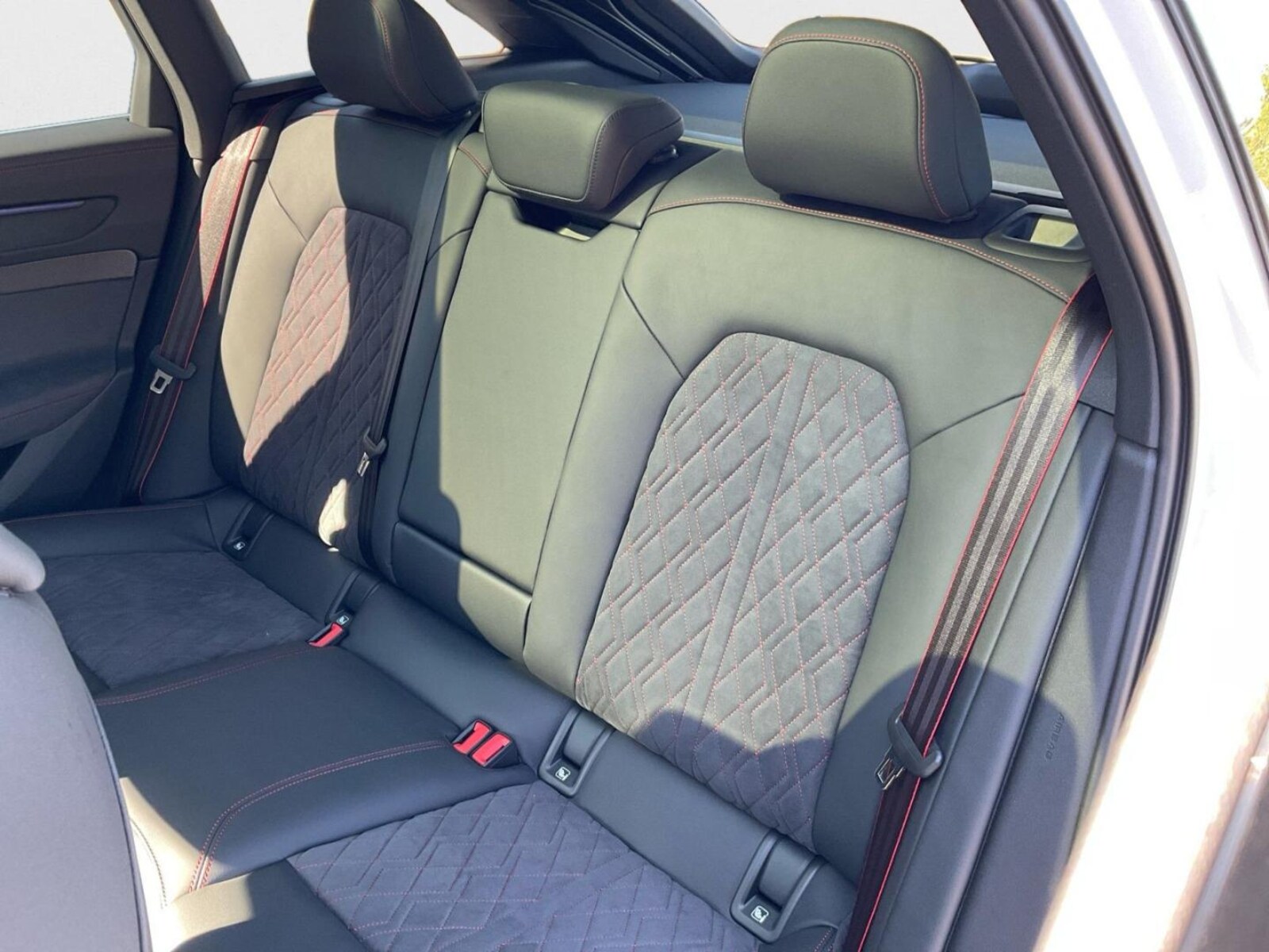 Audi A6 Avant – Bild 13