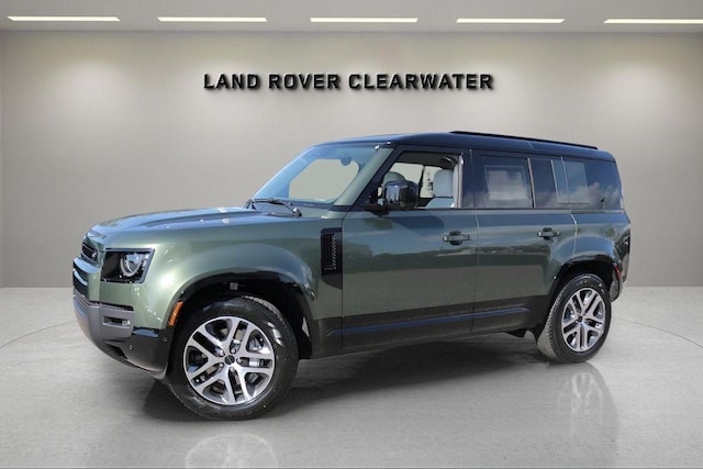 Photo of 2026 Land Rover Defender 