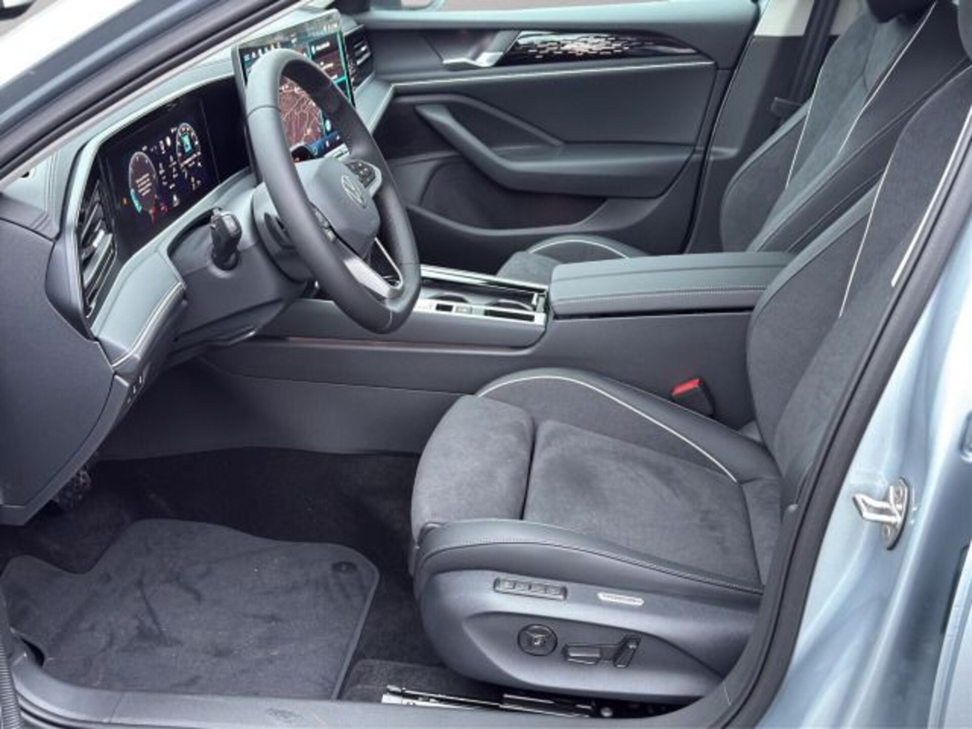 Volkswagen Passat Elegance
