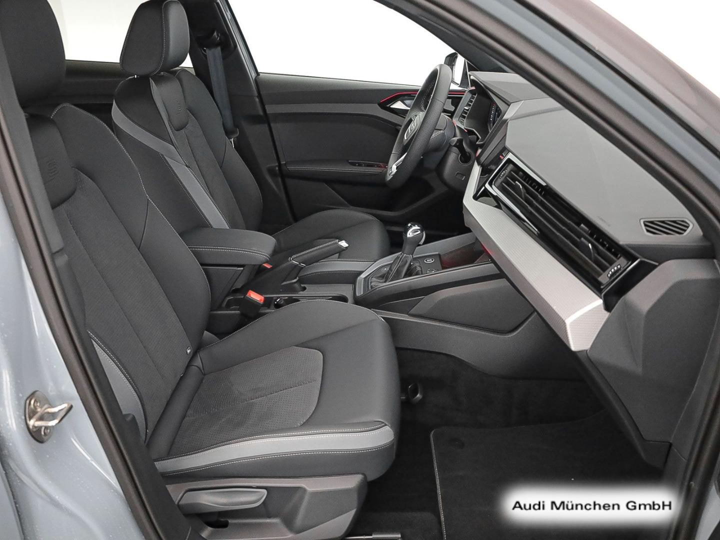 Bild über Audi A1 Sportback S line 35 TFSI S tronic - für weitere Informationen kontaktieren Sie den Audi Partner