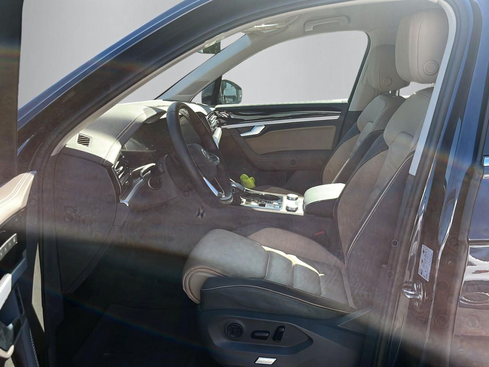 Volkswagen Touareg – Bild 6