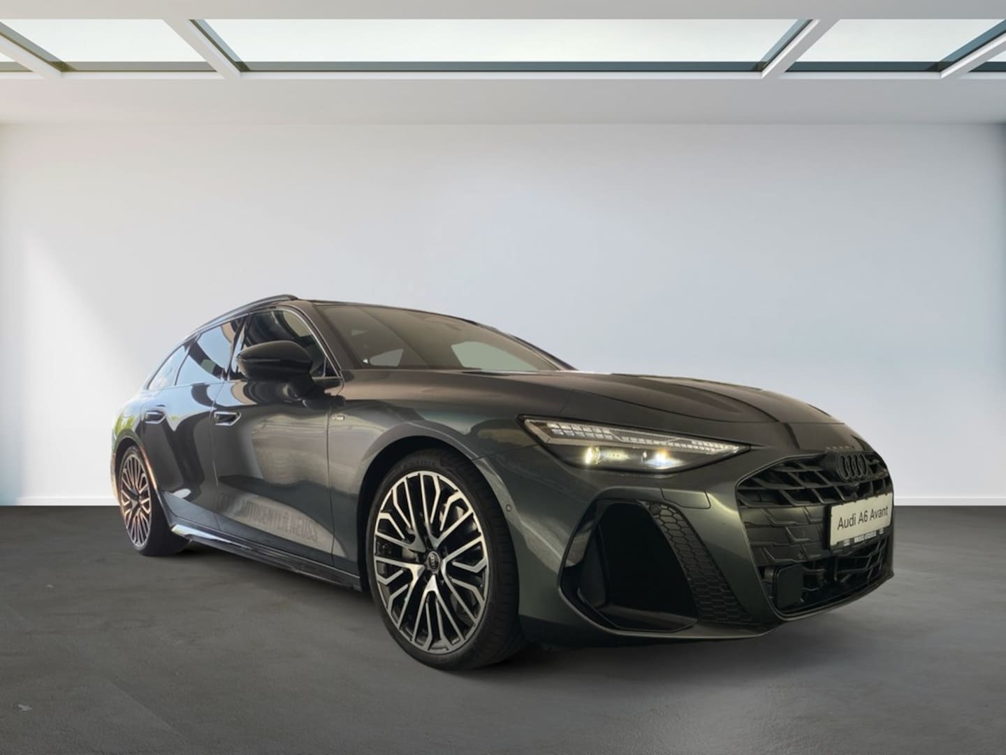 Bild über Audi A6 Avant TFSI quattro 270 kW S tronic - für weitere Informationen kontaktieren Sie den Audi Partner