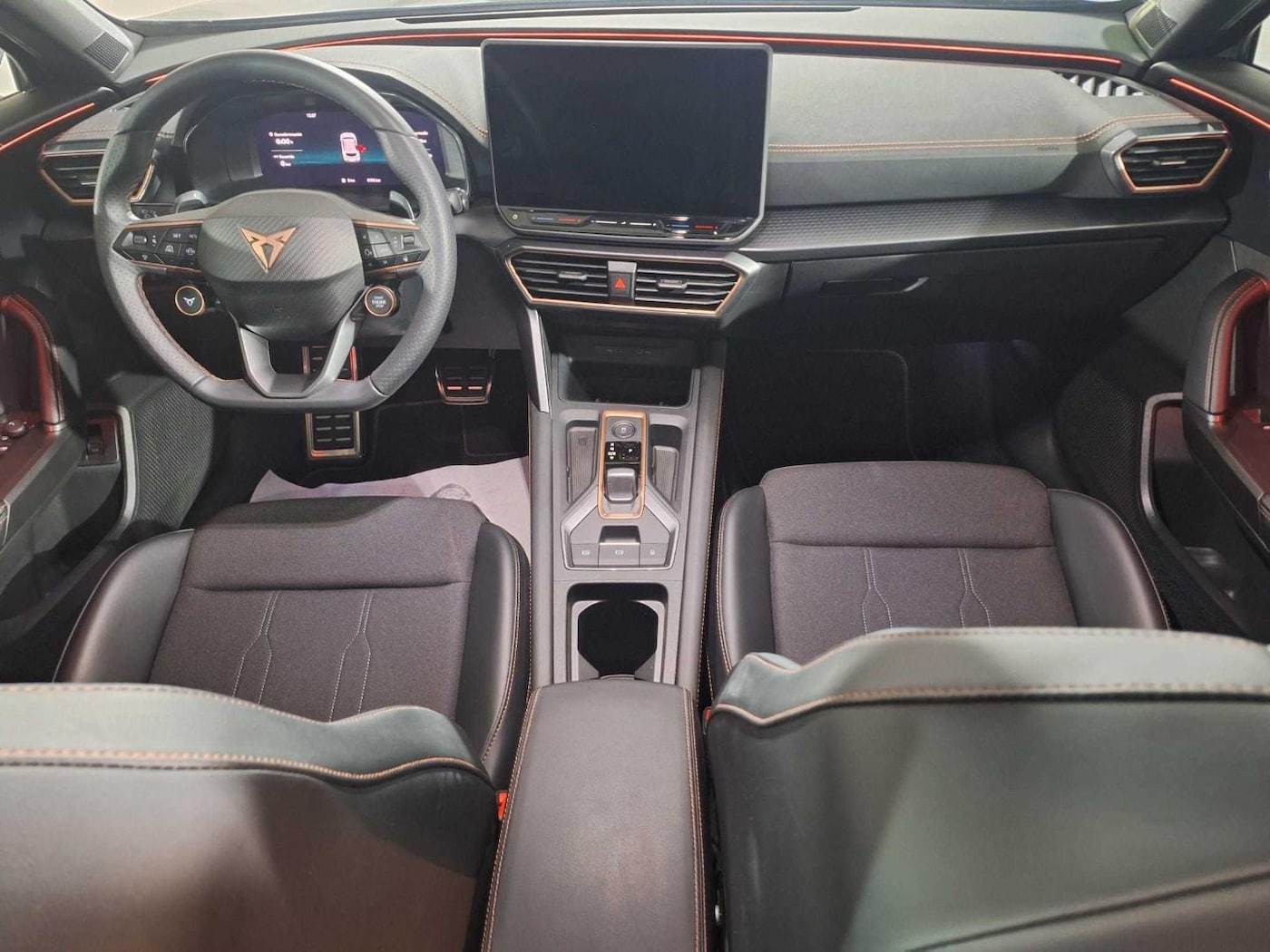 CUPRA Formentor 1.5 eTSI DSG 110 kW (150 CV) — photo 5