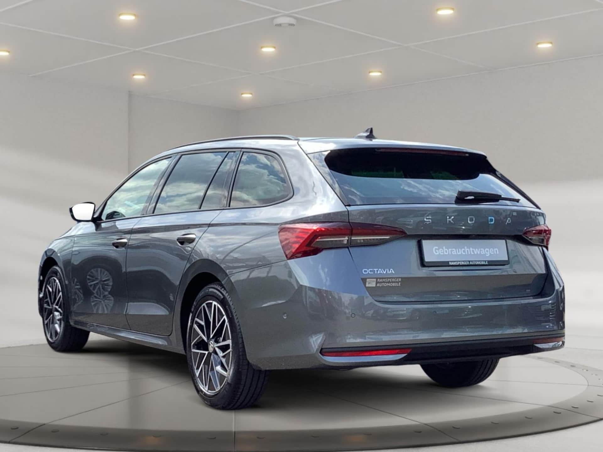 Skoda Octavia Combi Selection