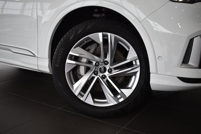 2023 Audi Q7
