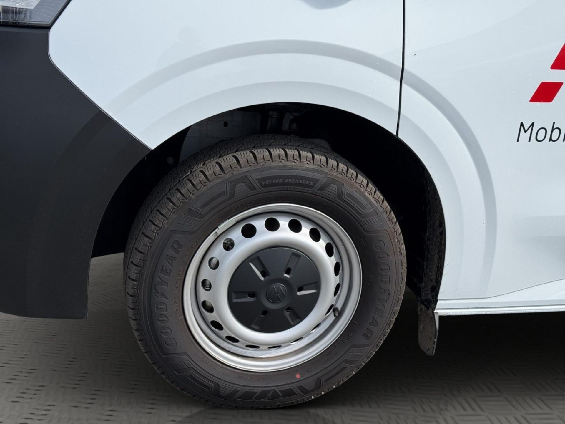 Volkswagen Transporter Kasten kurzer Radstand