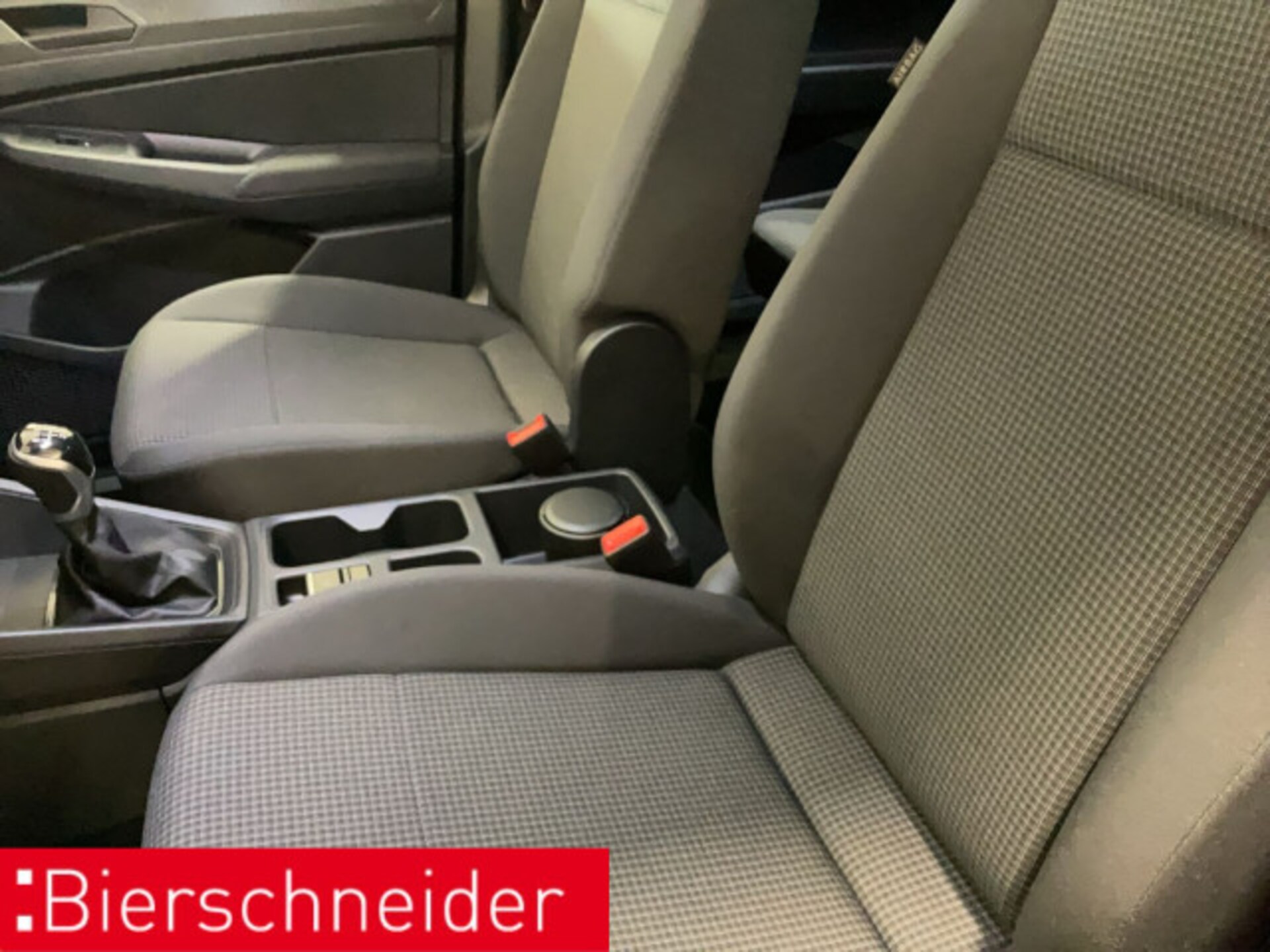 Volkswagen Caddy Basis-Modell