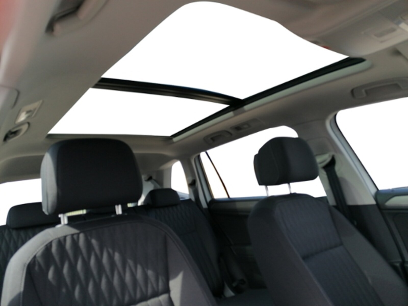 Volkswagen Tiguan Allspace – Bild 21