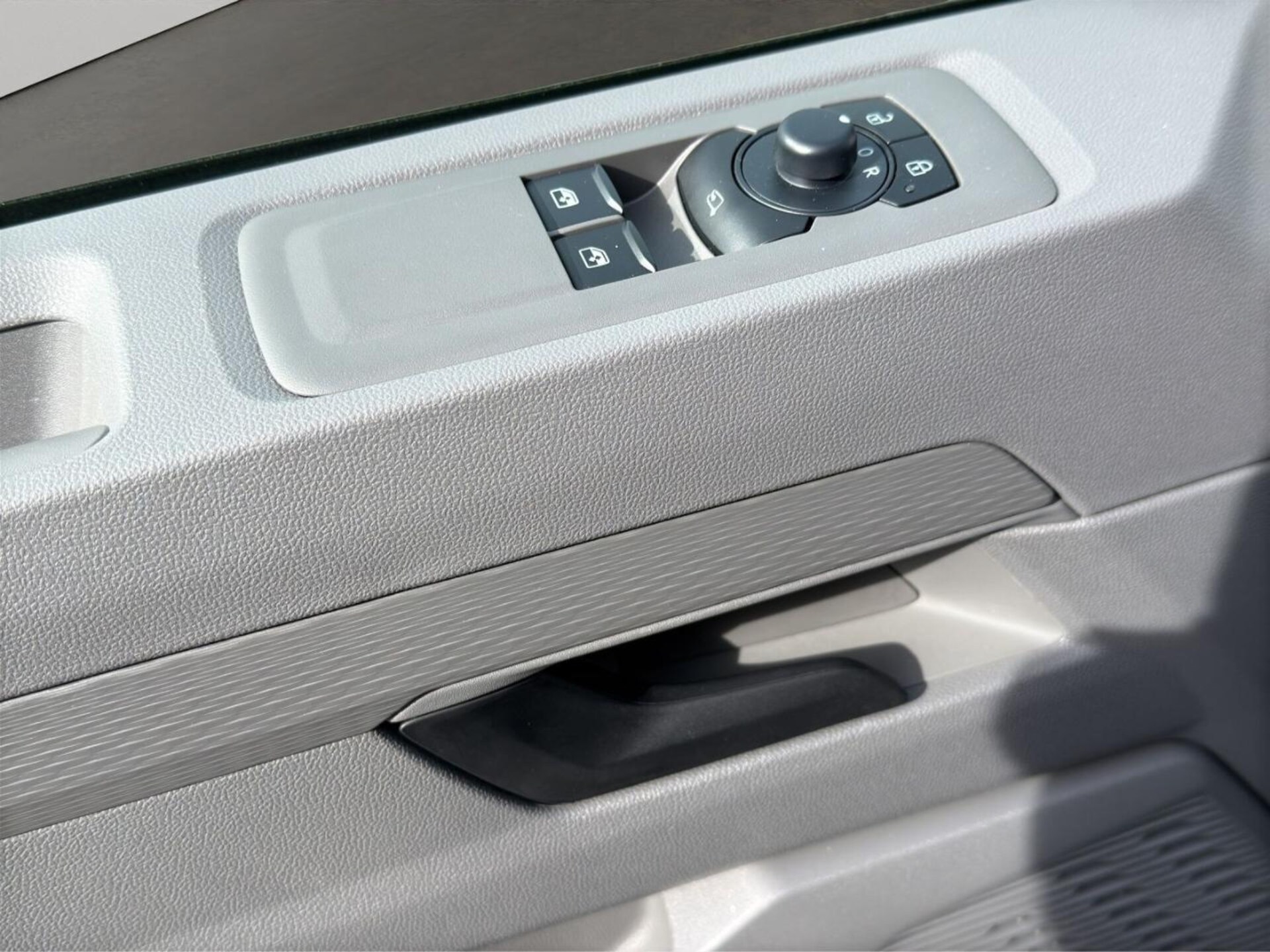 Volkswagen Transporter Kasten kurzer Radstand