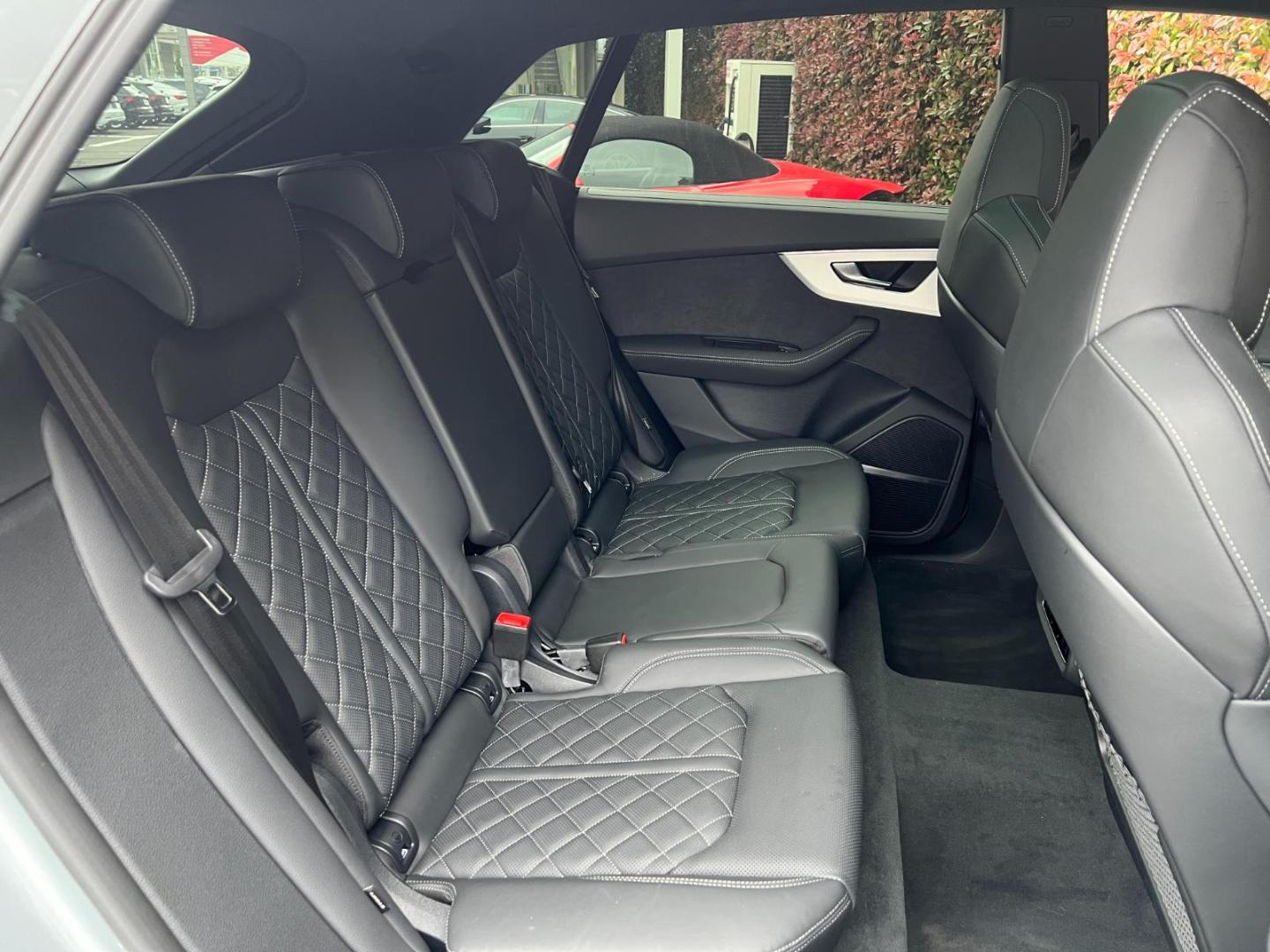 Audi Q8 SUV 55 TFSI quattro S line 250(340) kW(PS) tiptronic for more details contact your dealer